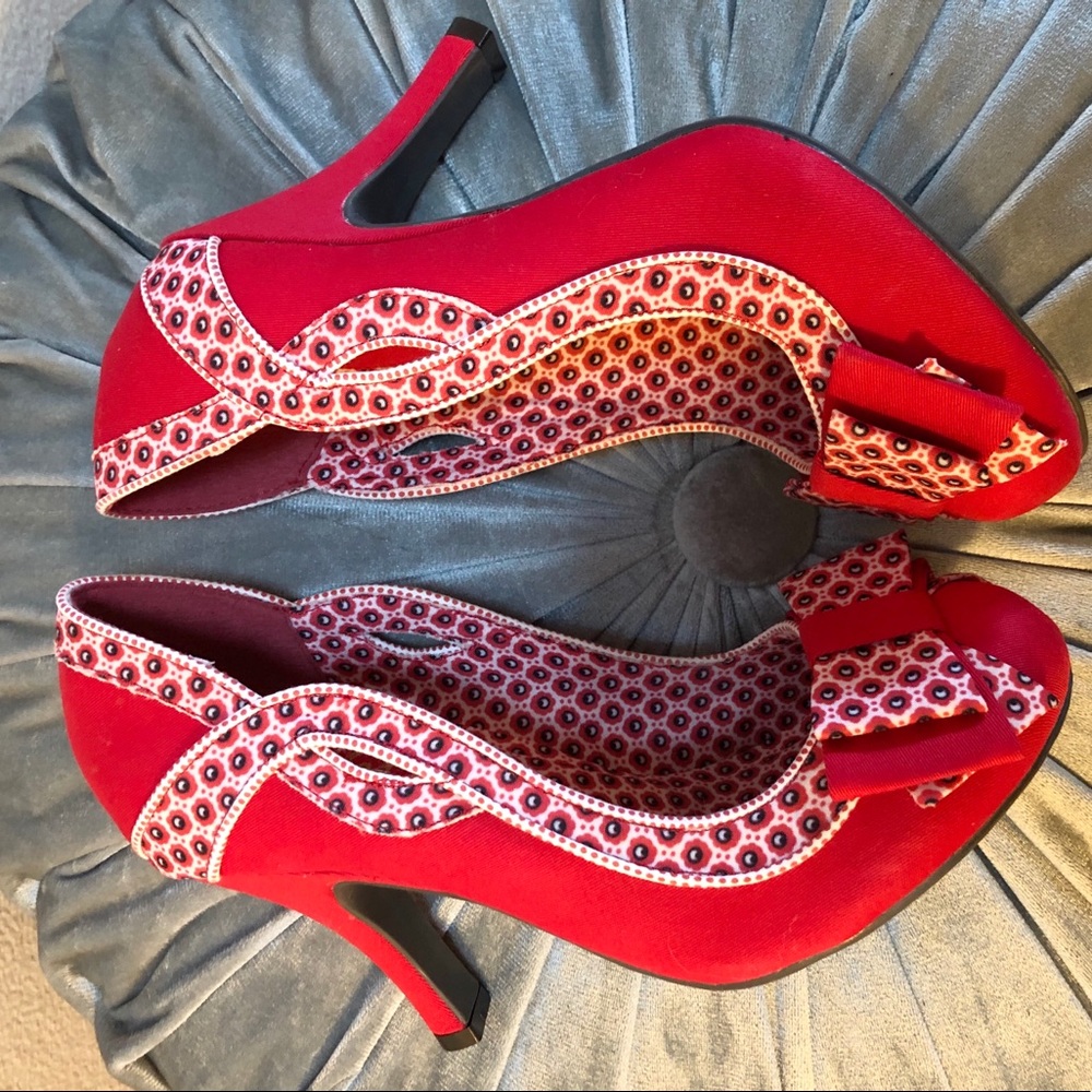Ruby Shoo Vintage Style Red Heels 7 38